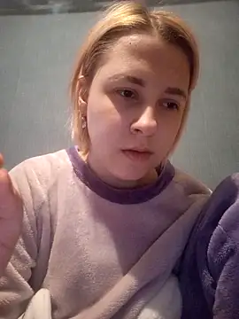 Gussie Bridie online show from 27, 2, 2025