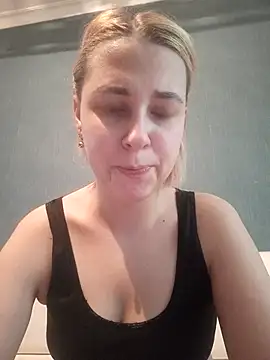 Gussie Bridie online show from 28, 2, 2025