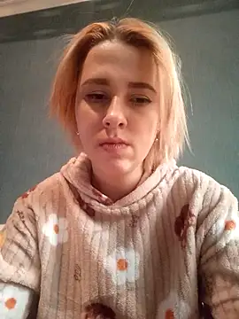 Gussie Bridie online show from 3, 3, 2025