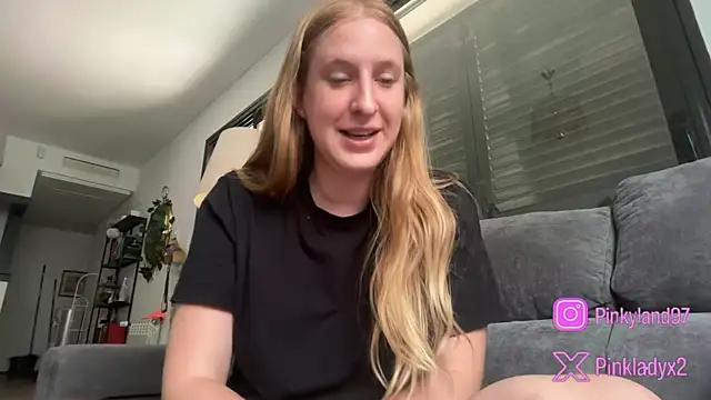 Pinkyladyxxx online show from 11, 6, 2026