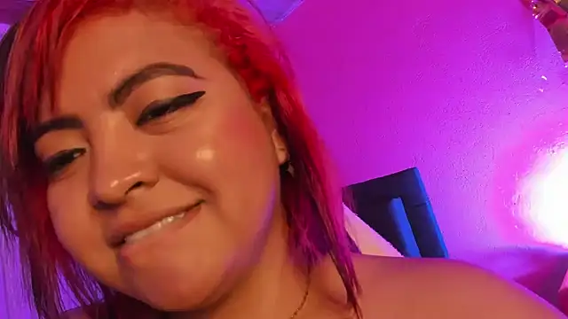 ivy roosx online show from 8, 3, 2025