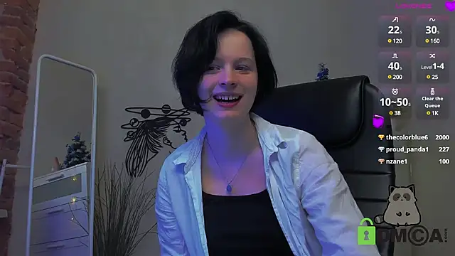 Snapshot of Alina_Mills chatting on 18, 12, 2024 Alina Mills online show from 18, 12, 2024