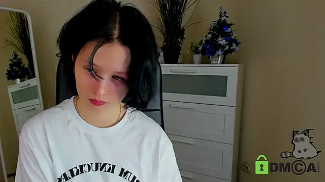 Snapshot of Alina_Mills chatting on 11, 1, 2025 Alina Mills online show from 11, 1, 2025