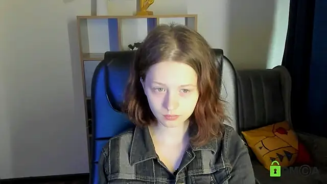 Snapshot of Alina_Mills chatting on 16, 9, 2025 Alina Mills online show from 16, 9, 2025