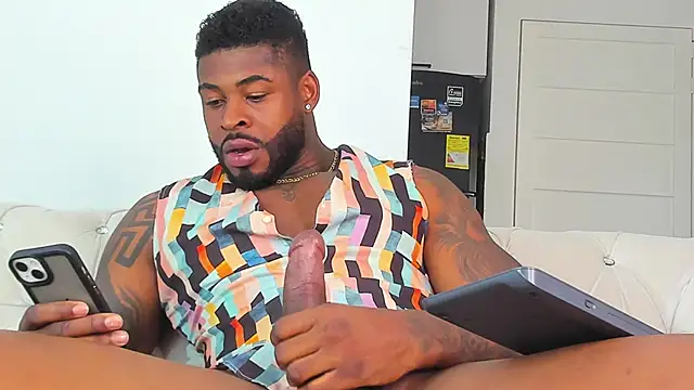 Makonneen online show from 15, 9, 2025