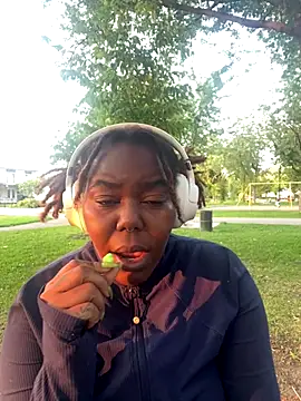 Goddess Nafeesha online show from 9, 9, 2025