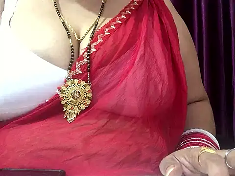 Snapshot of Desi_bhabhiii chatting on 8, 12, 2024 Desi bhabhiii online show from 8, 12, 2024