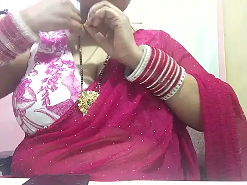 Snapshot of Desi_bhabhiii chatting on 26, 12, 2024 Desi bhabhiii online show from 26, 12, 2024