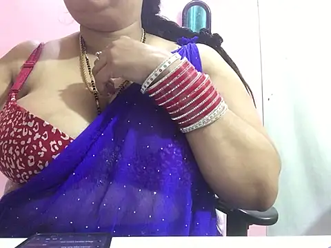 Snapshot of Desi_bhabhiii chatting on 13, 1, 2025 Desi bhabhiii online show from 13, 1, 2025