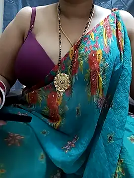 Snapshot of Desi_bhabhiii chatting on 12, 3, 2025 Desi bhabhiii online show from 12, 3, 2025