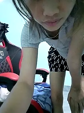 Lonalysexy online show from 2, 3, 2026