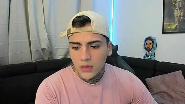 Snapshot of mad_maxxx2 chatting on 14, 2, 2025 mad maxxx2 online show from 14, 2, 2025