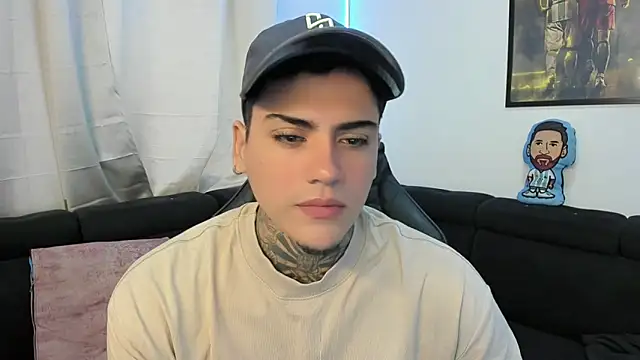 Snapshot of mad_maxxx2 chatting on 19, 2, 2025 mad maxxx2 online show from 19, 2, 2025