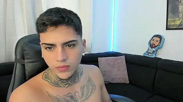 Snapshot of mad_maxxx2 chatting on 23, 2, 2025 mad maxxx2 online show from 23, 2, 2025