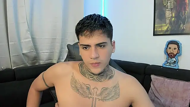 Snapshot of mad_maxxx2 chatting on 2, 3, 2025 mad maxxx2 online show from 2, 3, 2025