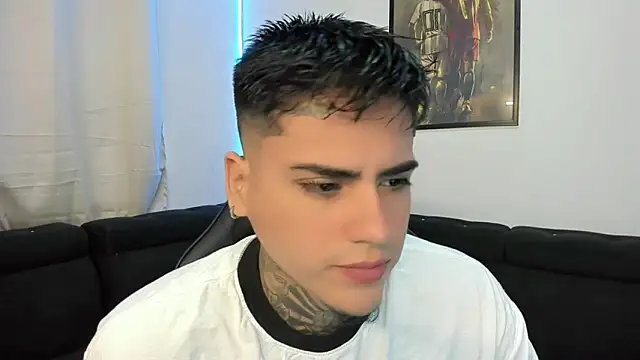 Snapshot of mad_maxxx2 chatting on 5, 3, 2025 mad maxxx2 online show from 5, 3, 2025