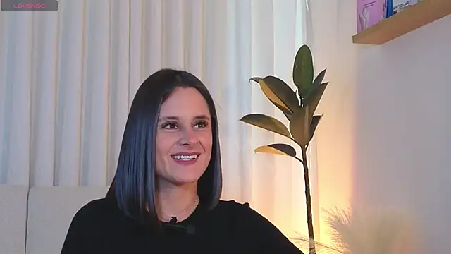 Alice milf  online show from 3, 7, 2026