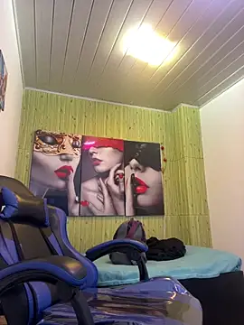  luna torres online show from 12, 3, 2026