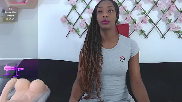 Snapshot of tiffany_gomez9 chatting on 27, 11, 2025 tiffany gomez9 online show from 27, 11, 2025