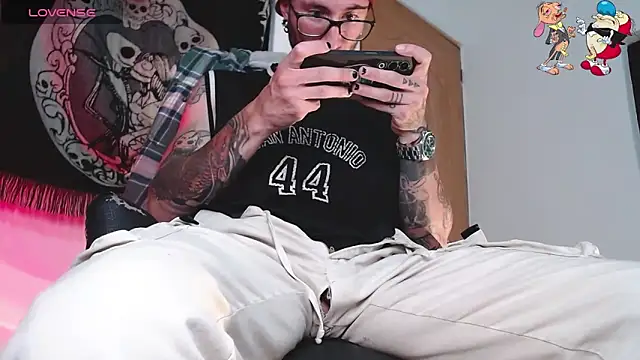 ren stipee online show from 1, 10, 2025