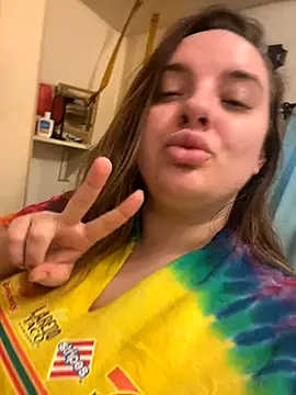 Snapshot of lairarose chatting on 3, 12, 2024 lairarose online show from 3, 12, 2024