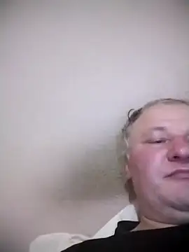 Snapshot of Grasul78 chatting on 18, 11, 2025 Grasul78 online show from 18, 11, 2025