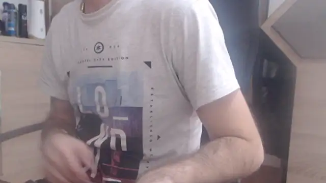 uncutguy01 online show from 23, 12, 2024