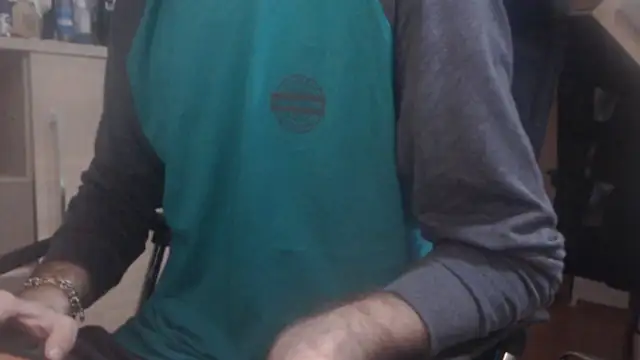 uncutguy01 online show from 26, 12, 2024