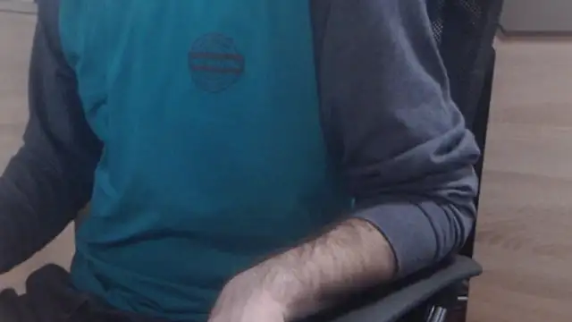 uncutguy01 online show from 12, 1, 2025