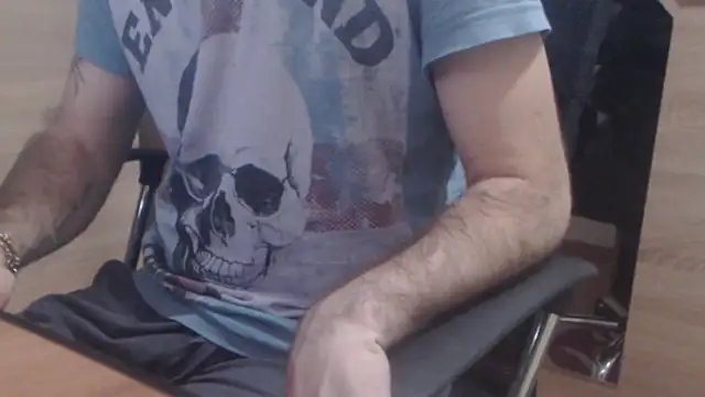 uncutguy01 online show from 14, 1, 2025