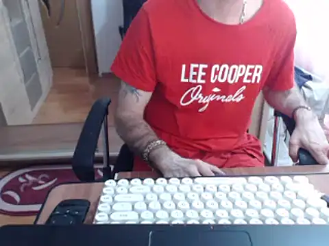 uncutguy01 online show from 15, 3, 2025
