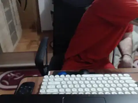 uncutguy01 online show from 16, 3, 2025