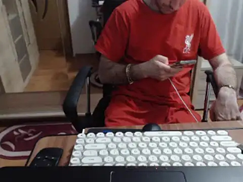 uncutguy01 online show from 16, 3, 2025
