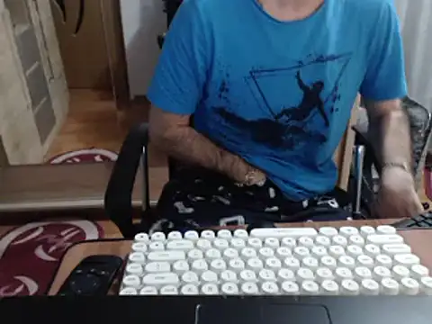 uncutguy01 online show from 20, 3, 2025