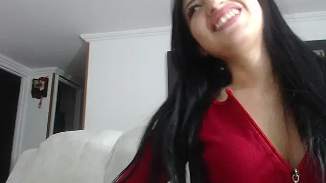 Nicolette ks  online show from 8, 3, 2025