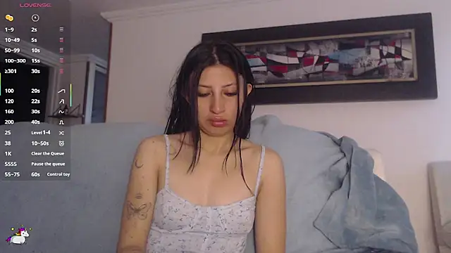 Nicolette ks  online show from 9, 10, 2025