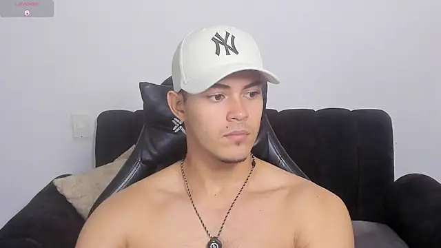 Iamdylan777 online show from 8, 4, 2026