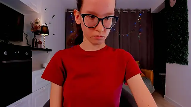 BettyBrowni online show from 2, 2, 2025