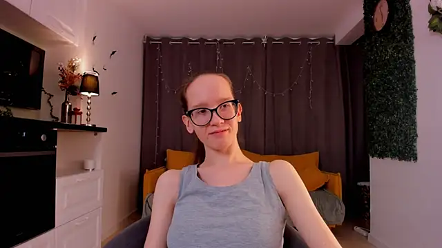 BettyBrowni online show from 5, 2, 2025