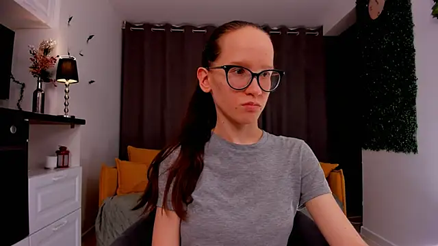 BettyBrowni online show from 23, 2, 2025