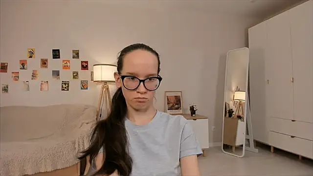 BettyBrowni online show from 12, 3, 2025