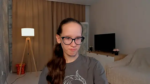 BettyBrowni online show from 23, 9, 2025