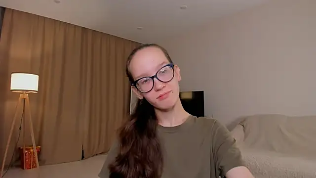 BettyBrowni online show from 1, 10, 2025