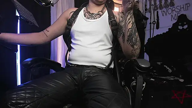 Snapshot of allanhurtss chatting on 10, 2, 2025 allanhurtss online show from 10, 2, 2025
