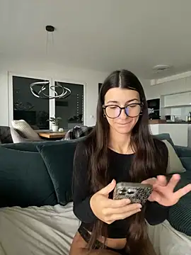 Wildberry  online show from 8, 11, 2025