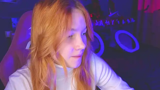 erikabrian online show from 26, 10, 2025