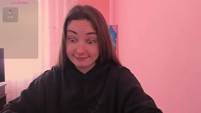 Snapshot of cClandesTina chatting on 4, 3, 2025 cClandesTina online show from 4, 3, 2025