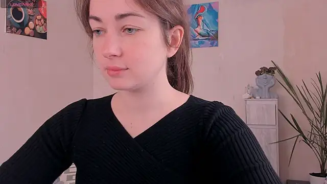 cClandesTina online show from 1, 11, 2025