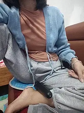 Haralushiaaa online show from 2, 2, 2026