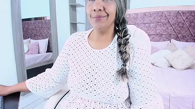  Lakshmi hotx online show from 30, 1, 2025